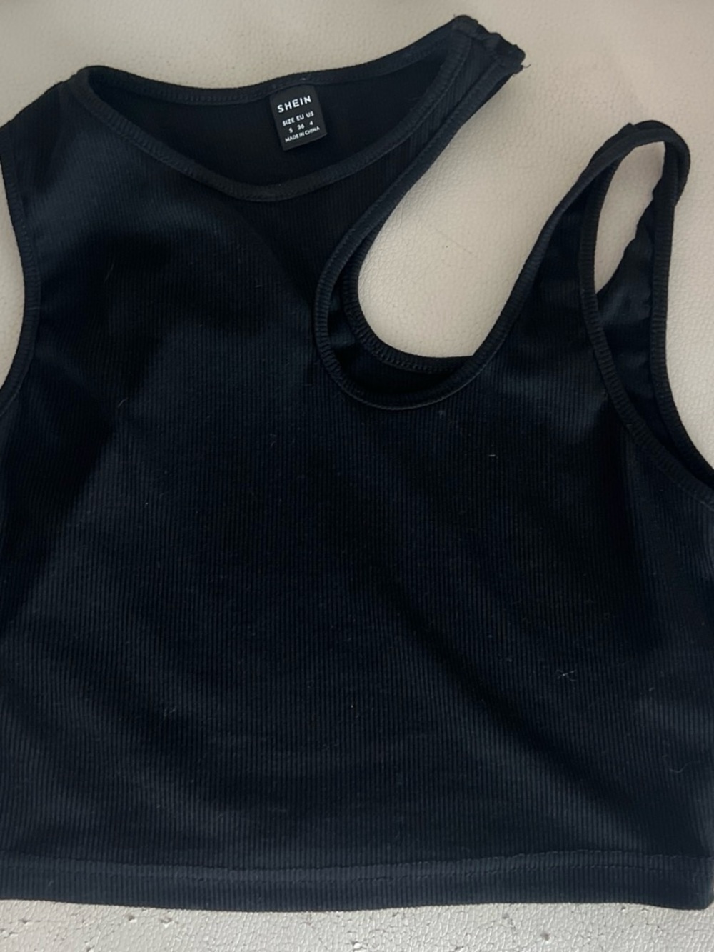 SHEIN Black Ribbed One-Shoulder Cutout Tank